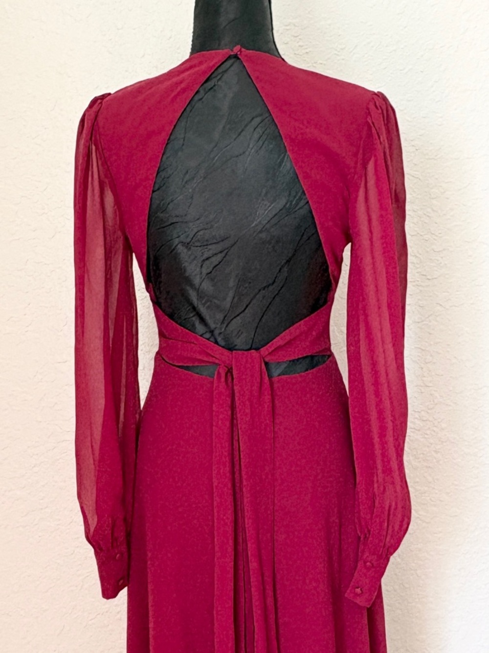 Lulus Magenta Open Back Tie Waist Long Sleeve Maxi Dress Gown S